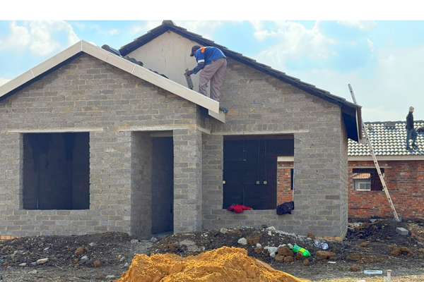 Building Dreams Together: Sondela Homes & AA Papageorgiou’s Successful Partnership